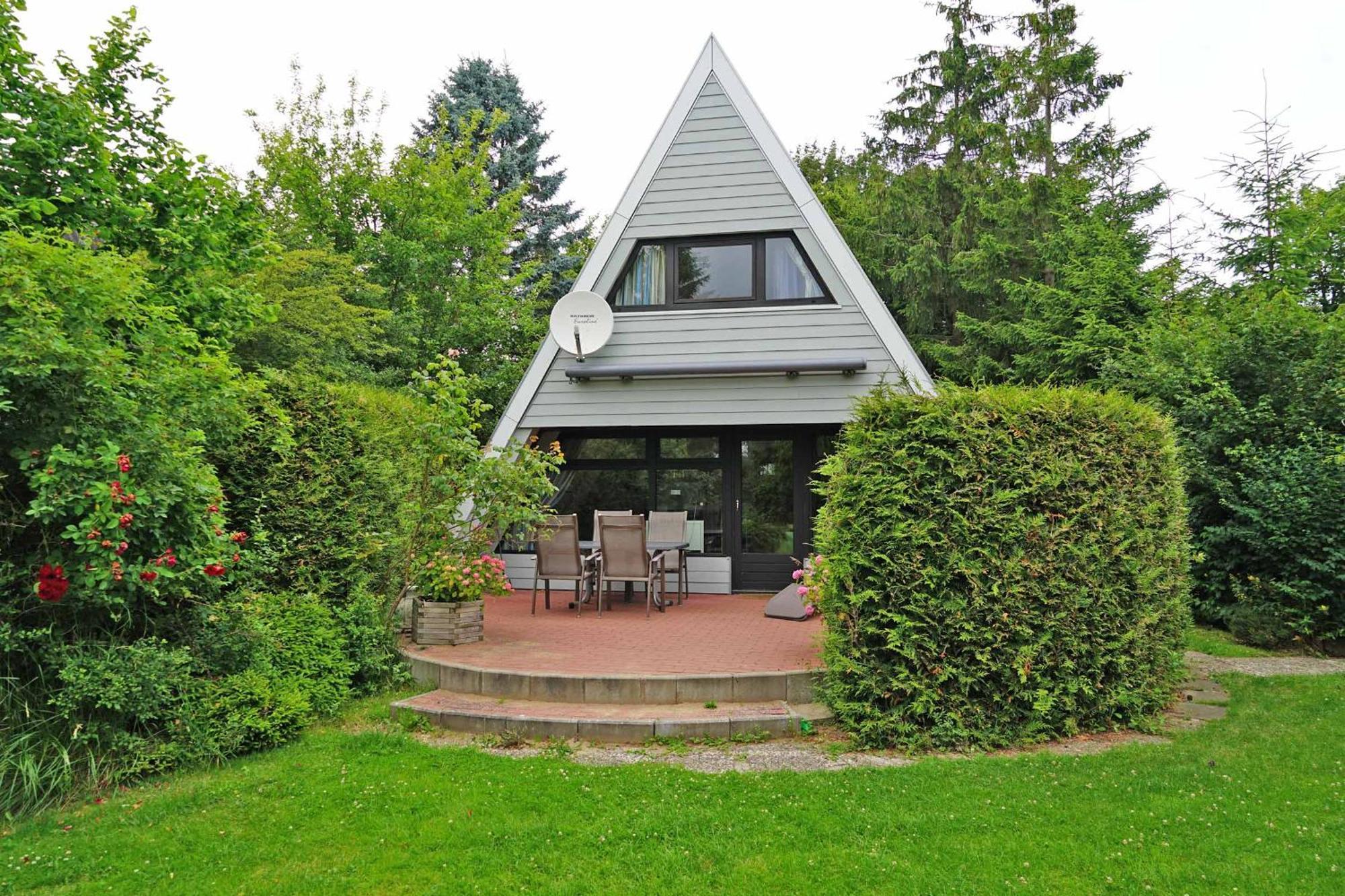 Villa Zeltdachhaus - grosses Grundstück - sonnige Terrasse Damp Exterior foto